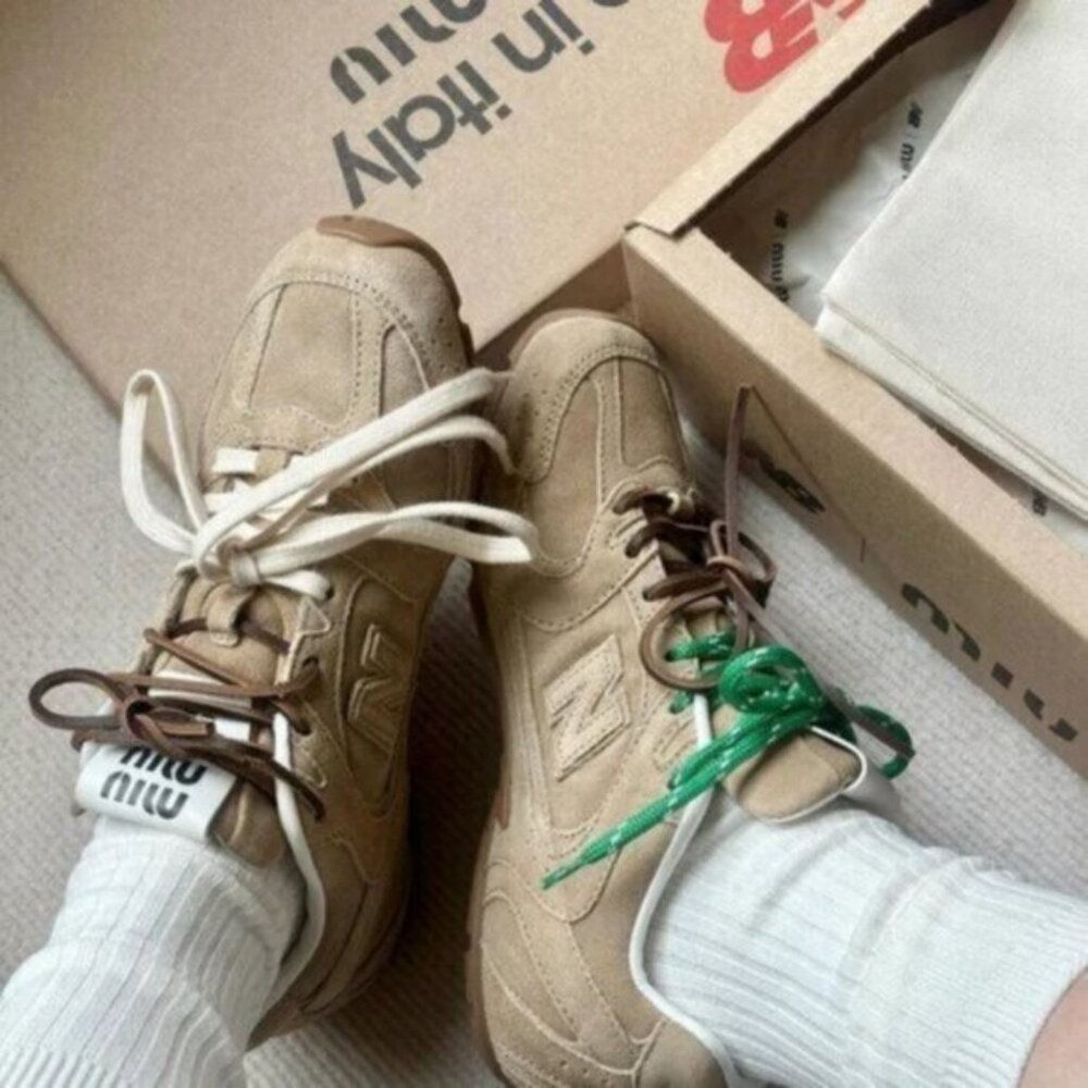 ✨✅Miu Miu Brown Sneakers✨✅ - Picture 6 of 6